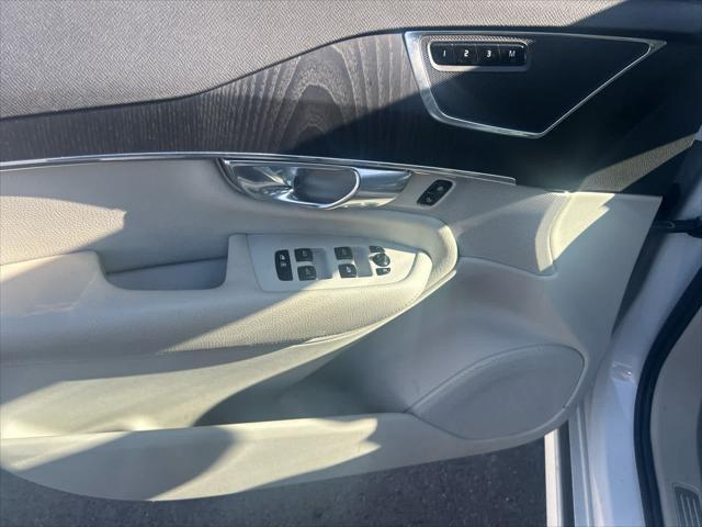 used 2020 Volvo XC90 car, priced at $25,269