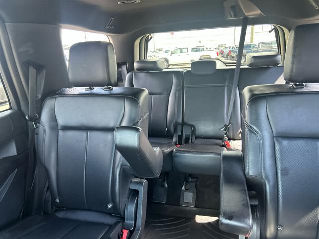 used 2021 Ford Expedition car, priced at $35,000