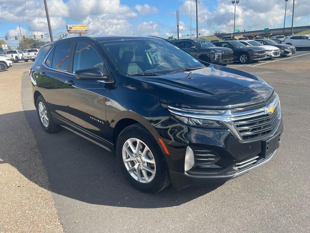 used 2024 Chevrolet Equinox car, priced at $21,600