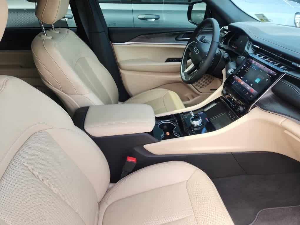 used 2022 Jeep Grand Cherokee 4xe car, priced at $29,985