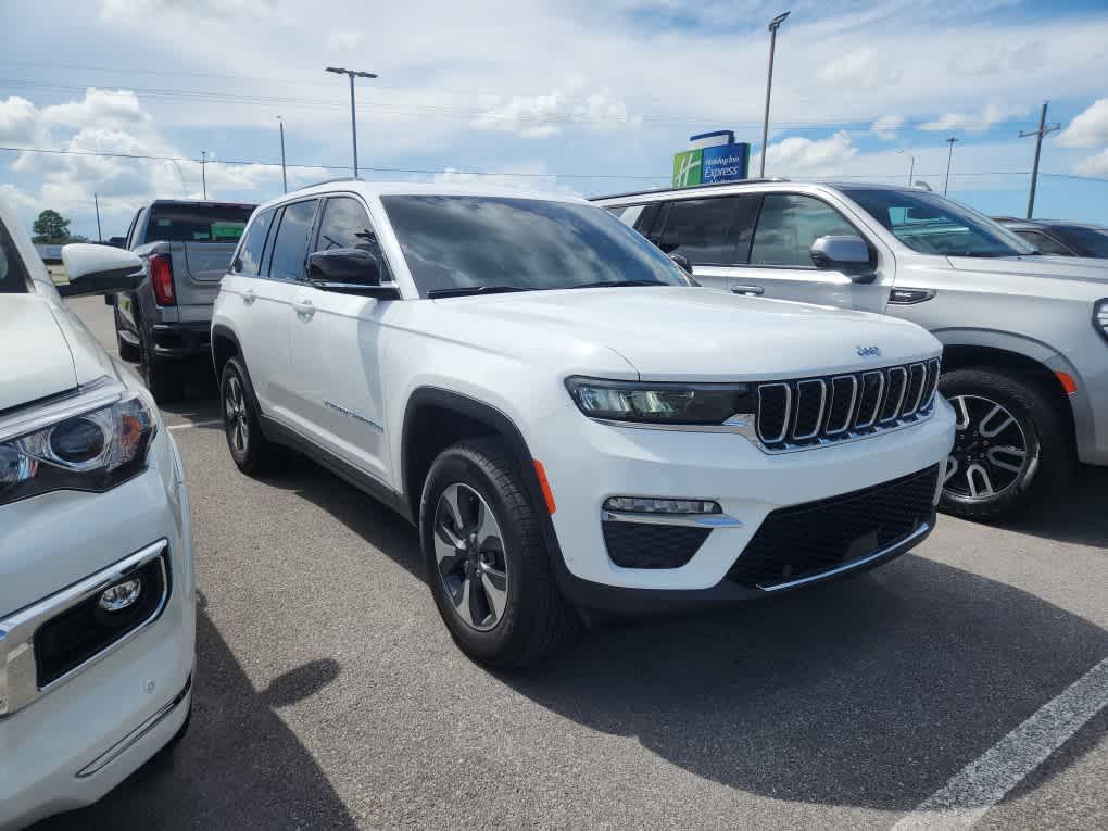 used 2022 Jeep Grand Cherokee 4xe car, priced at $29,985