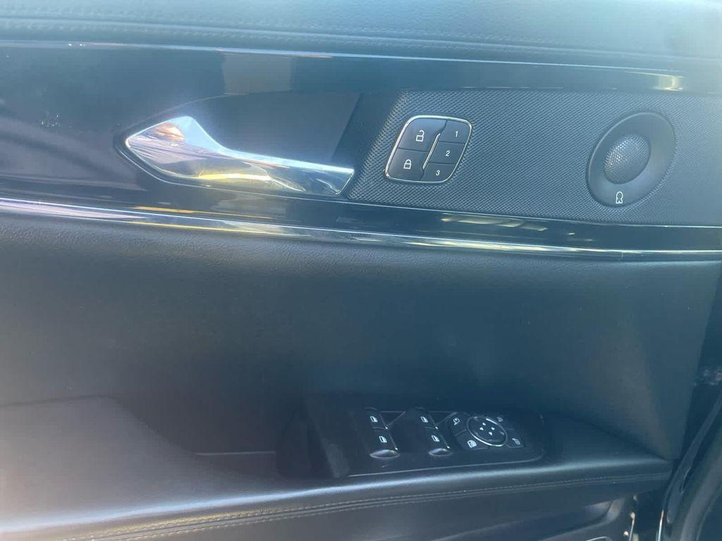 used 2021 Lincoln Nautilus car, priced at $24,795