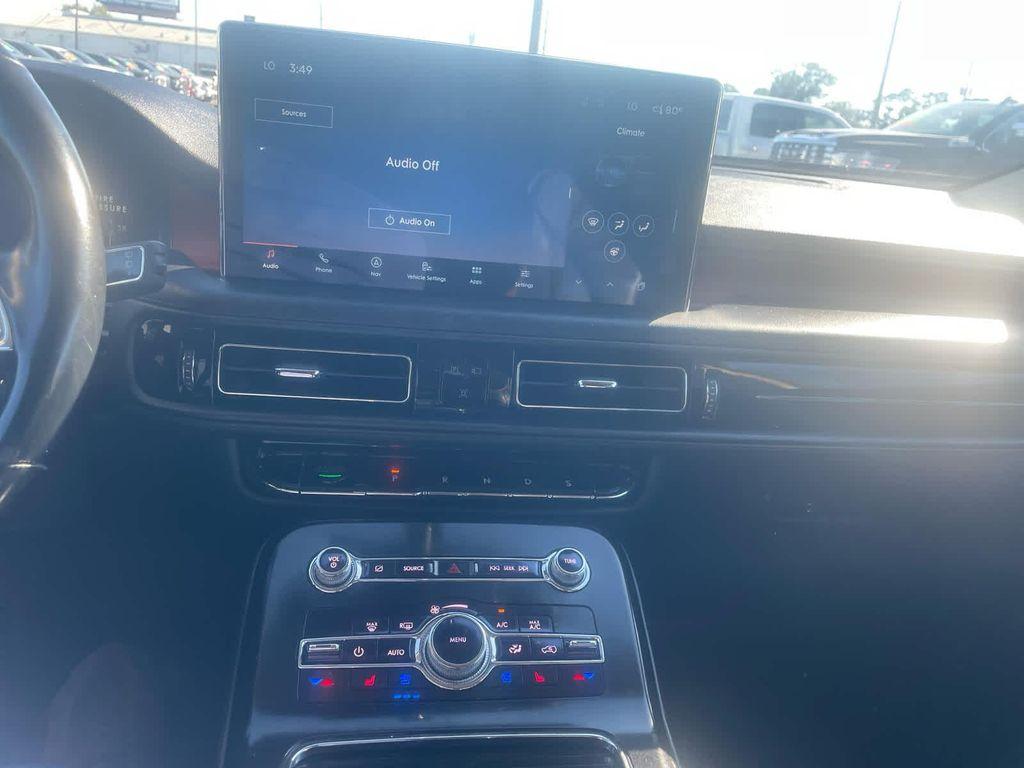 used 2021 Lincoln Nautilus car, priced at $24,795