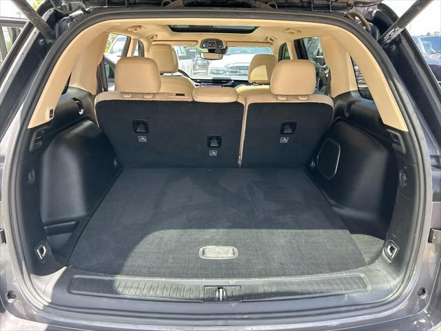 used 2022 Jeep Grand Cherokee car, priced at $29,985