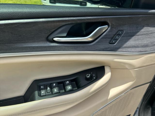 used 2022 Jeep Grand Cherokee car, priced at $29,985