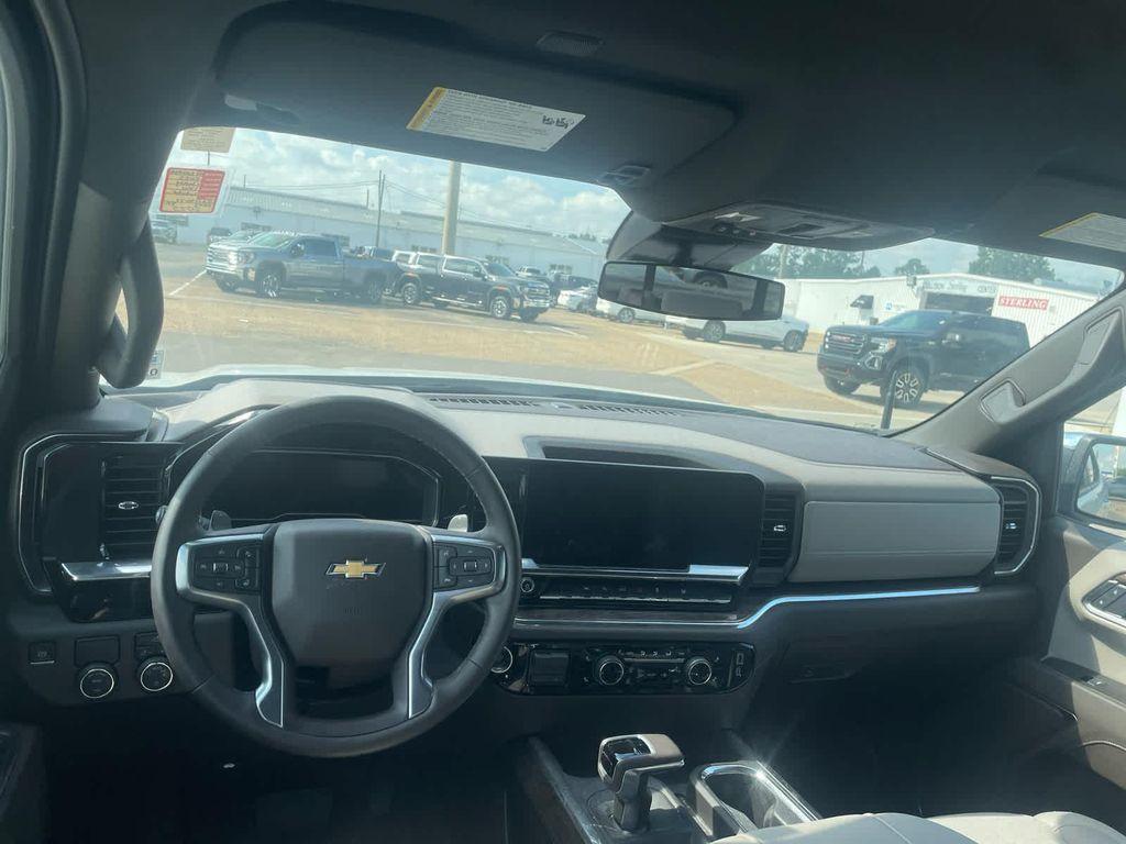 used 2025 Chevrolet Silverado 1500 car, priced at $42,550