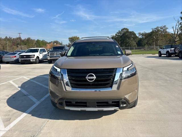 used 2024 Nissan Pathfinder car, priced at $40,495