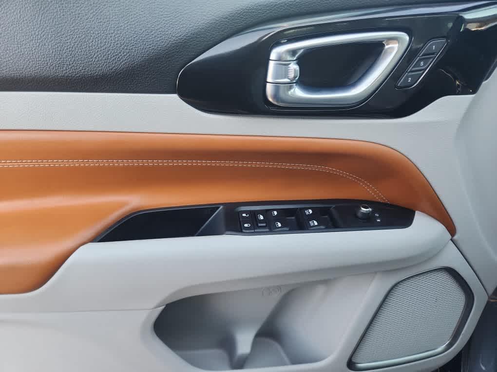 used 2022 Jeep Compass car, priced at $22,451