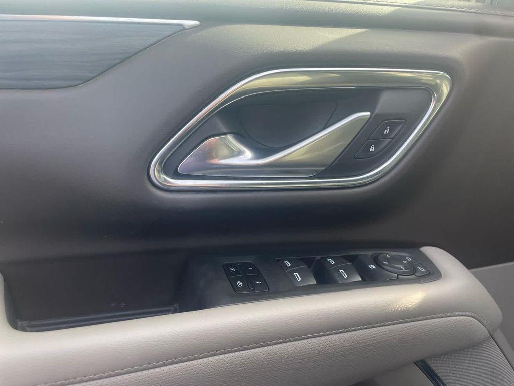 used 2023 GMC Yukon car, priced at $48,890