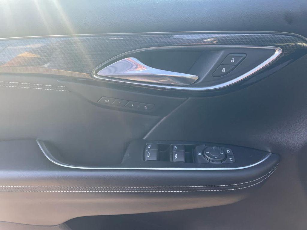 used 2023 Buick Envision car, priced at $25,526