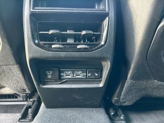 used 2024 Jeep Grand Cherokee car, priced at $32,700