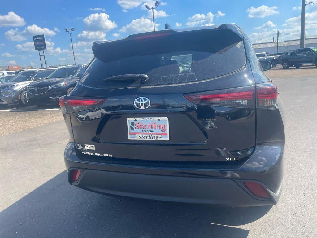 used 2024 Toyota Highlander car, priced at $40,990