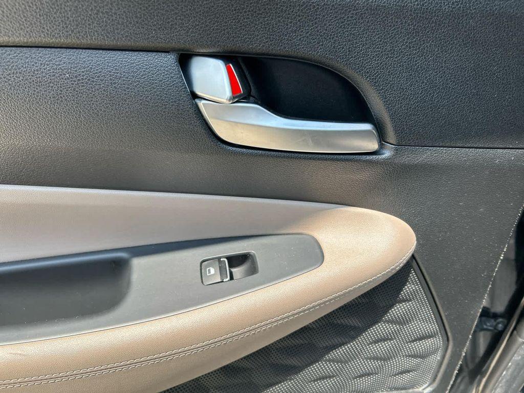 used 2023 Hyundai Santa Fe car, priced at $19,771