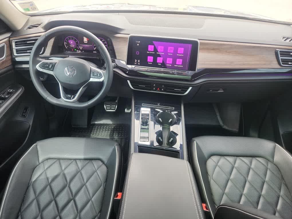 used 2024 Volkswagen Atlas car, priced at $39,274