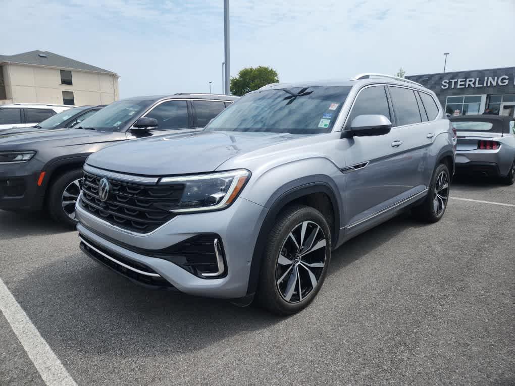 used 2024 Volkswagen Atlas car, priced at $39,274