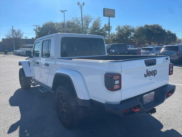 used 2022 Jeep Gladiator car, priced at $38,985