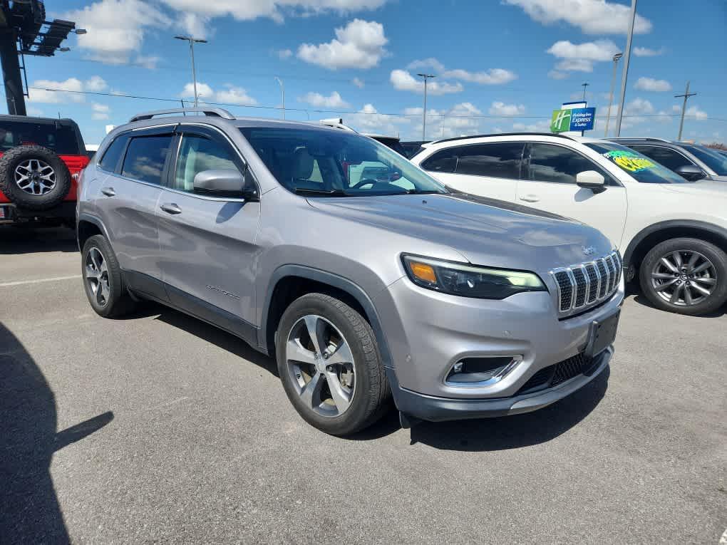 used 2019 Jeep Cherokee car, priced at $21,463