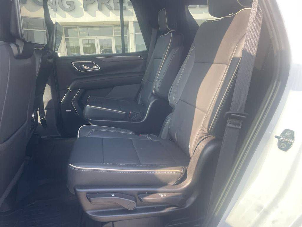 used 2024 GMC Yukon car, priced at $55,905