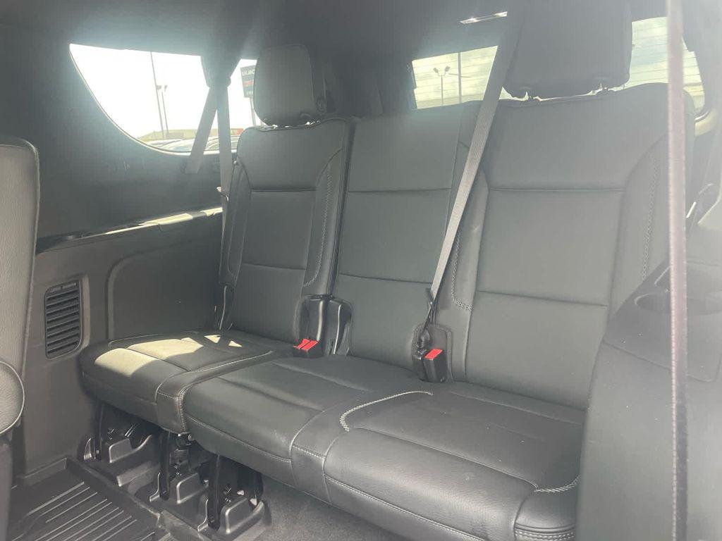 used 2022 GMC Yukon XL car, priced at $51,895