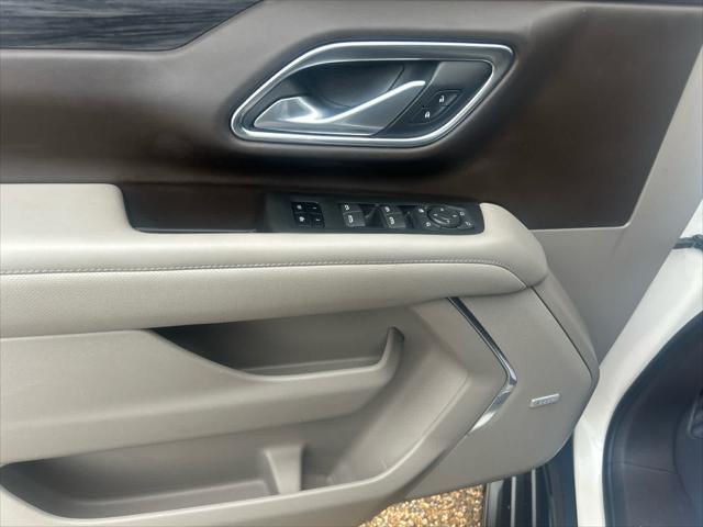 used 2022 GMC Yukon car, priced at $50,355