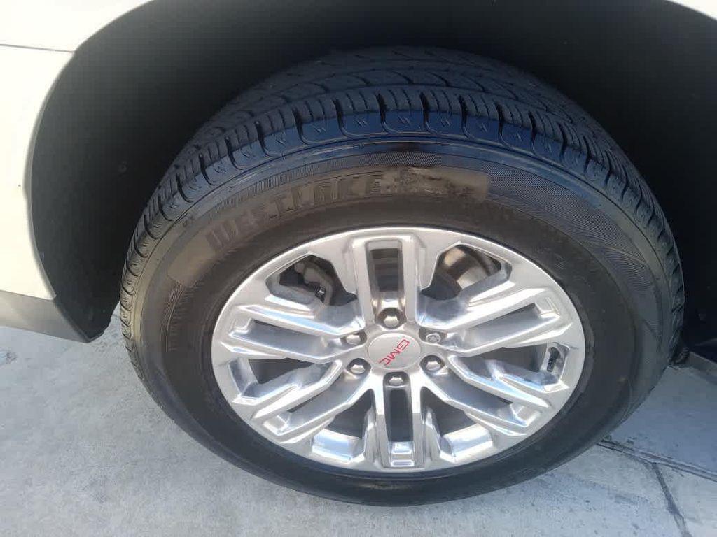 used 2021 GMC Yukon XL car, priced at $41,887