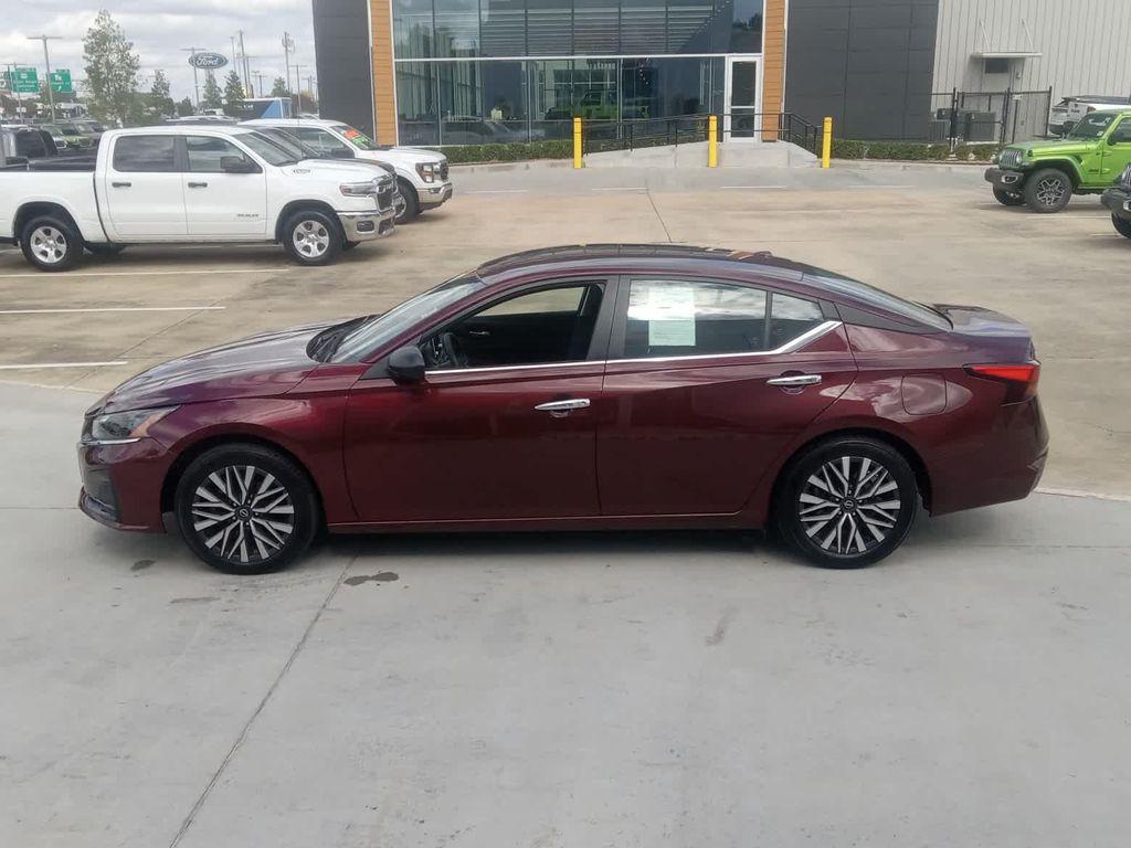 used 2024 Nissan Altima car, priced at $19,898