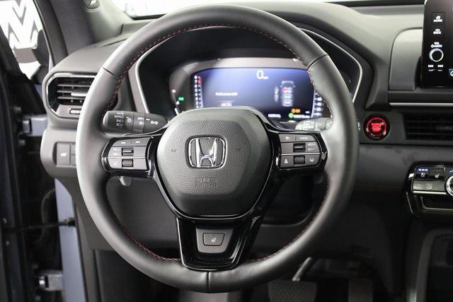 new 2025 Honda Pilot car, priced at $57,215