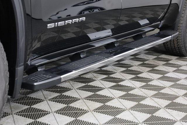 new 2025 GMC Sierra 1500 car, priced at $70,475