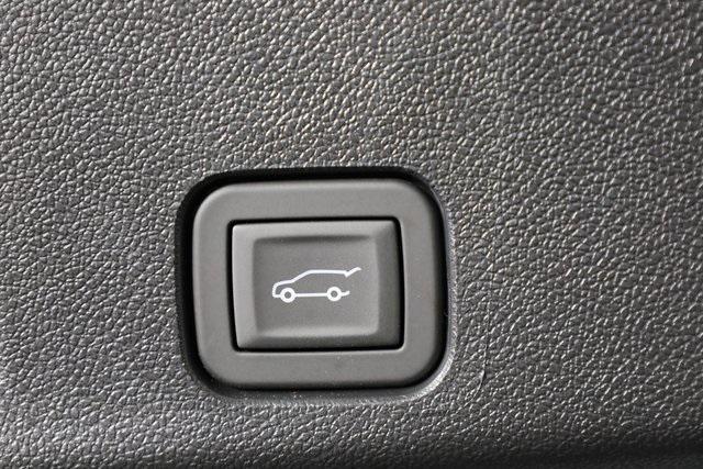 new 2025 GMC Acadia car, priced at $51,430