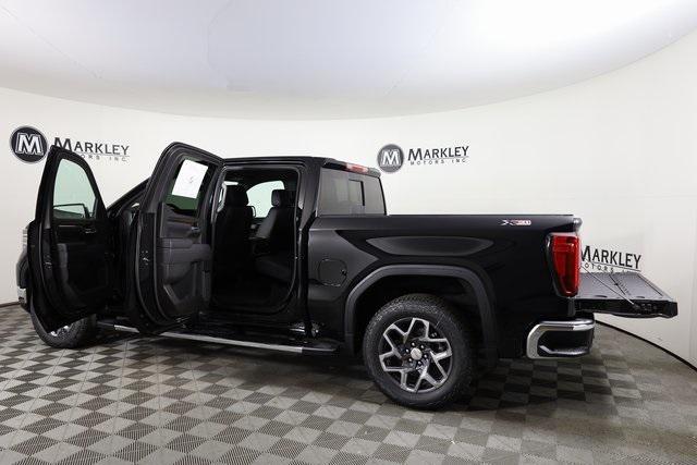 new 2025 GMC Sierra 1500 car, priced at $66,570