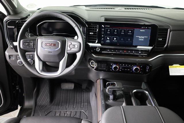 new 2025 GMC Sierra 1500 car, priced at $66,570