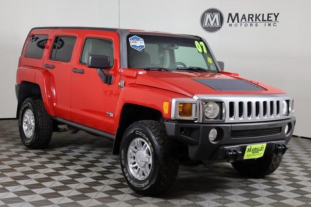 used 2007 Hummer H3 car, priced at $10,336