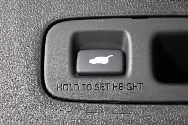 new 2026 Honda CR-V Hybrid car, priced at $40,655