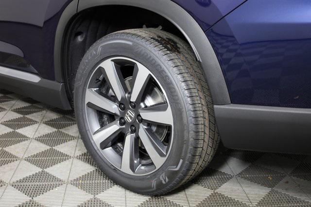 new 2025 Honda Pilot car, priced at $53,800