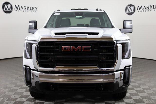 new 2024 GMC Sierra 2500 car, priced at $66,845