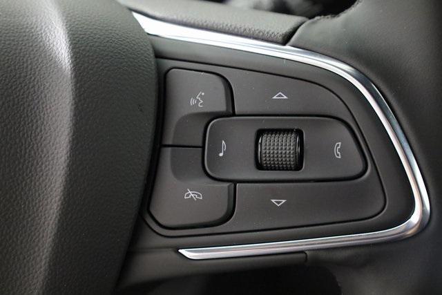 new 2025 Buick Envista car, priced at $26,190