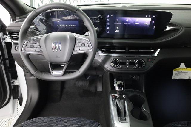 new 2025 Buick Envista car, priced at $26,190