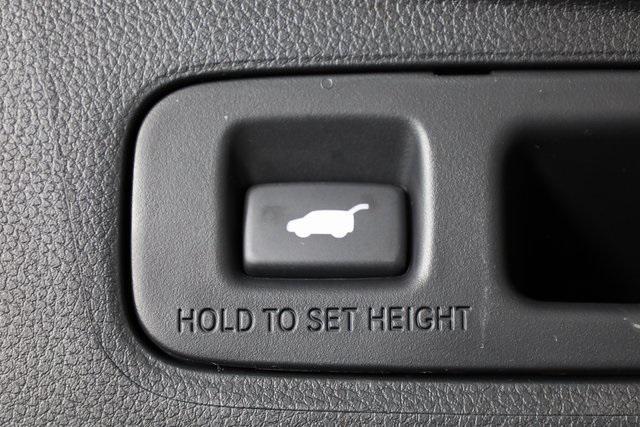new 2026 Honda CR-V Hybrid car, priced at $40,195