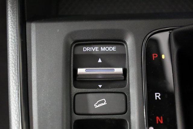 new 2025 Honda CR-V Hybrid car, priced at $40,545
