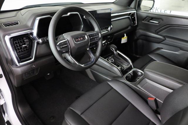 new 2025 GMC Canyon car, priced at $49,175