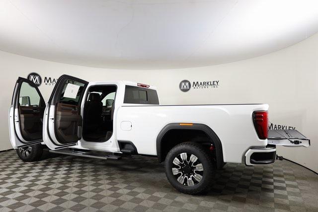 new 2025 GMC Sierra 3500 car, priced at $77,395