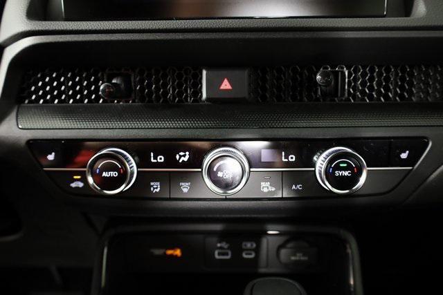 new 2025 Honda CR-V Hybrid car, priced at $40,545