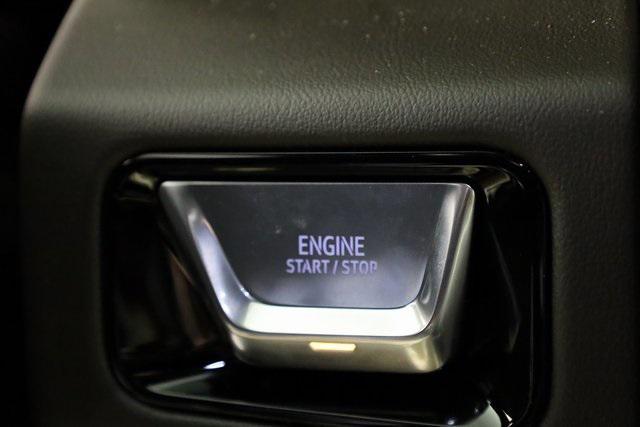new 2025 GMC Yukon XL car, priced at $76,585