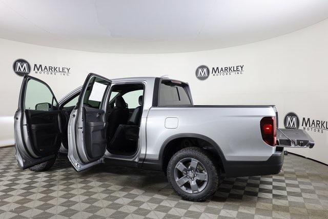 new 2025 Honda Ridgeline car, priced at $46,830