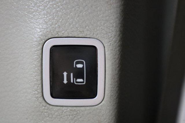 used 2018 Chrysler Pacifica car, priced at $13,072