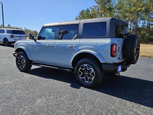 new 2024 Ford Bronco car, priced at $54,555