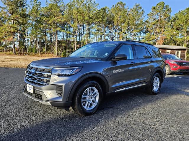 new 2025 Ford Explorer car, priced at $40,423