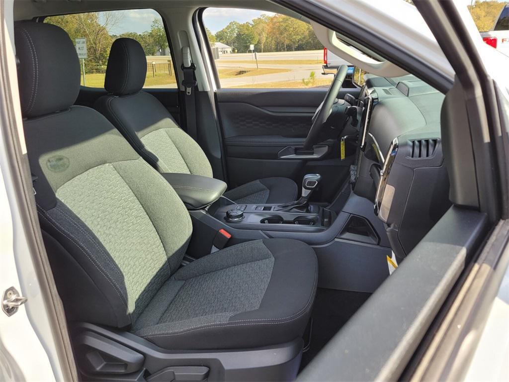 new 2025 Ford Ranger car, priced at $43,920