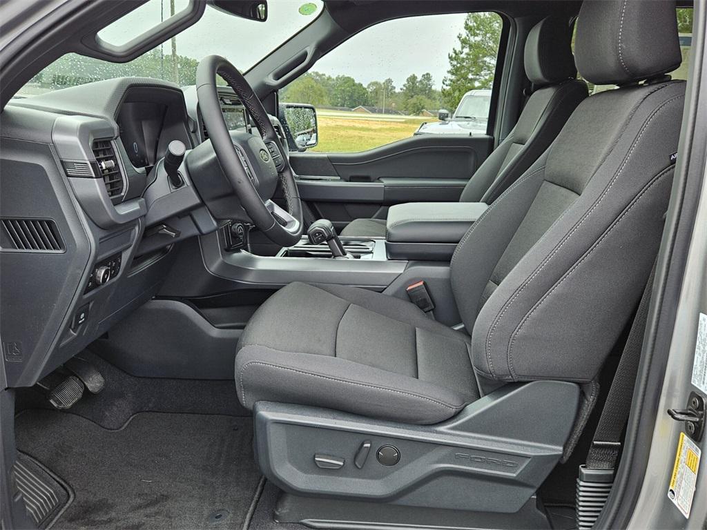 new 2025 Ford F-150 car, priced at $61,097