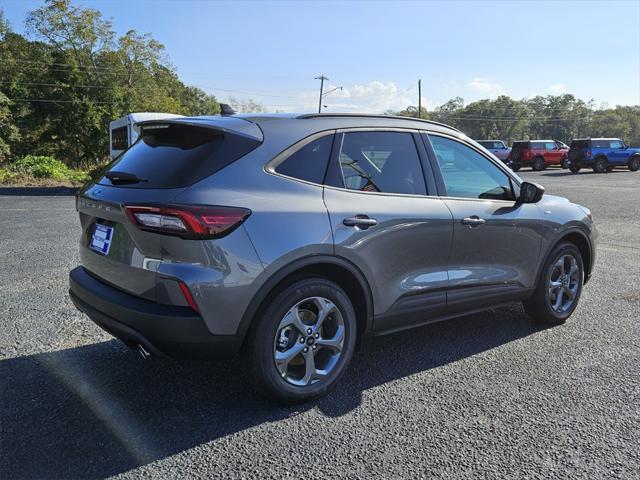 new 2025 Ford Escape car, priced at $30,152